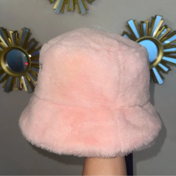 NWT Pink Prada Shearling Fur Hat Adult - Picture 3 of 11